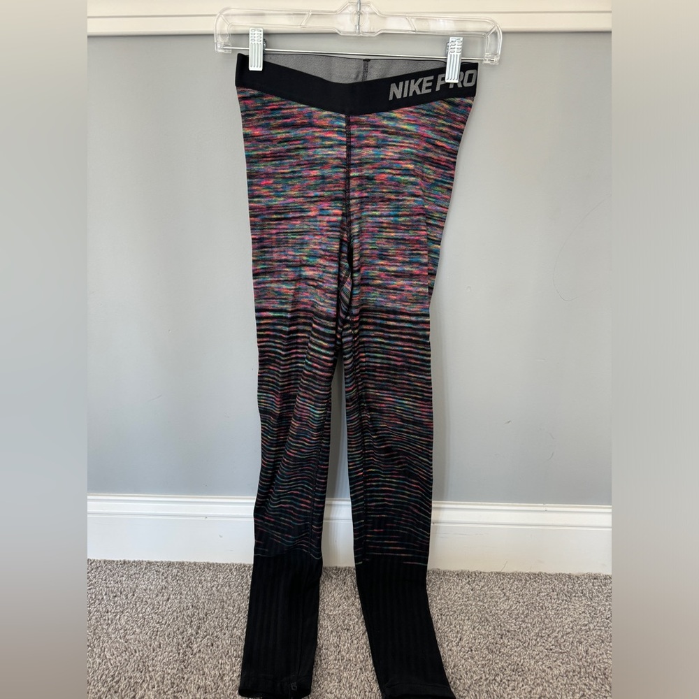 Nike Pro Hyperwarm Stirrup Leggings